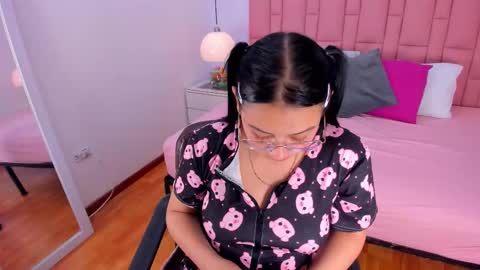 Aleja   online show from December 20, 3:57 am