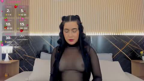 amy_leah_ online show from December 16, 1:21 am