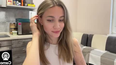 Snapshot of amy_meoww chatting on December 10, 9:12 am amy_meoww online show from December 10, 9:12 am