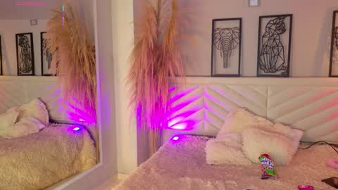 Amy online show from November 10, 8:52 pm