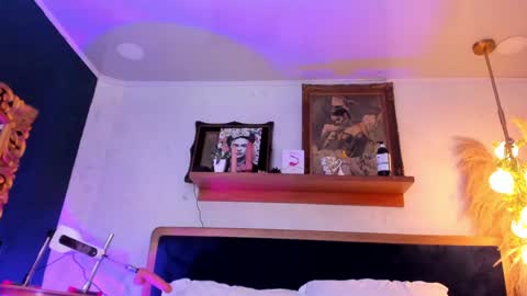Snapshot of amy_nicolee chatting on January 8, 1:32 am Little Slut Nicolee online show from January 8, 1:32 am