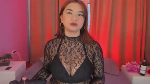 Snapshot of amy_parkker chatting on February 23, 12:24 pm Amy online show from February 23, 12:24 pm