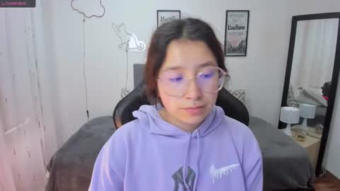 Amy sophia 3 online show from September 18, 11:45 am