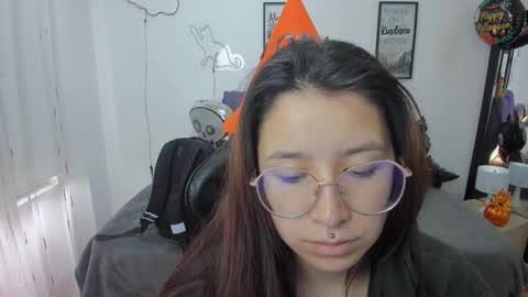 Amy sophia 3 online show from October 27, 12:42 pm