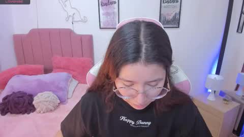 Amy sophia 3 online show from November 15, 1:07 pm