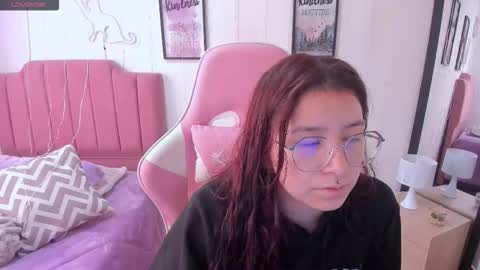 Amy sophia 3 online show from January 7, 1:02 pm