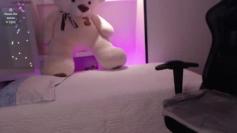 Mia Cristancho online show from February 19, 9:22 pm