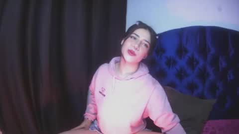 Amy  online show from February 26, 5:09 am