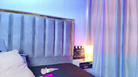 Amy online show from May 11, 4:04 pm