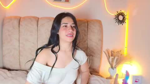 Amy online show from June 20, 11:24 am