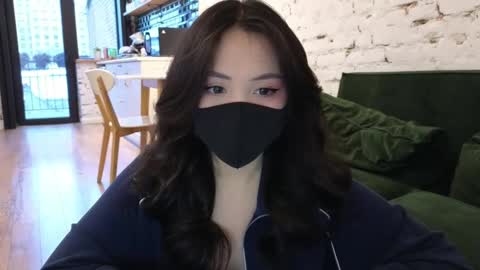 girl next door named Amy online show from February 9, 4:36 am