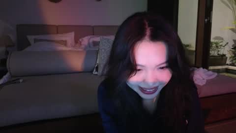 girl next door named Amy online show from March 2, 1:38 pm