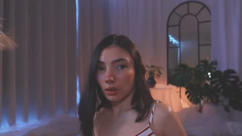 Amy Armstrong online show from November 15, 8:38 pm