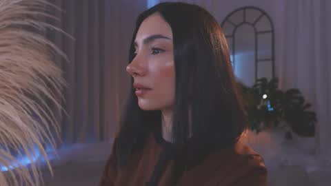 Amy Armstrong online show from November 16, 8:36 pm