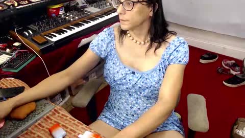 Trashely Gimpson online show from September 23, 9:01 am