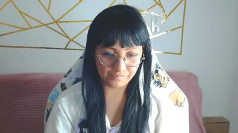 Snapshot of amycosplay_99 chatting on March 23, 5:55 am amycosplay_99 online show from March 23, 5:55 am