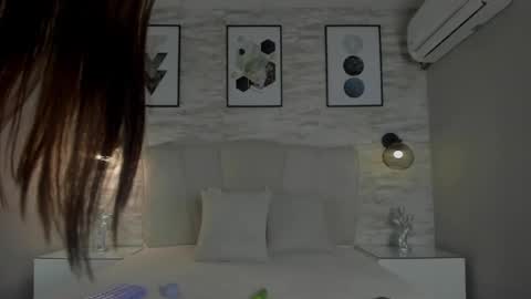 Snapshot of amydexter chatting on May 19, 11:05 am amydexter online show from May 19, 11:05 am