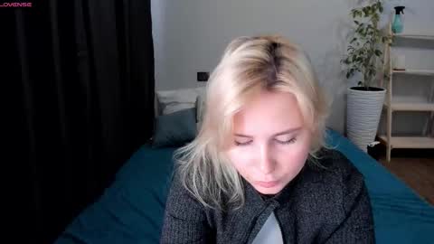 amymilson online show from February 24, 12:03 pm