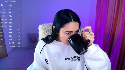 Amy ... Nice to meet u   thumb up me please its important online show from October 4, 3:48 am