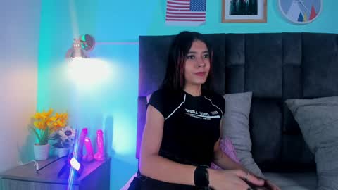 Snapshot of amypalmmer chatting on January 8, 5:48 pm AMMY online show from January 8, 5:48 pm