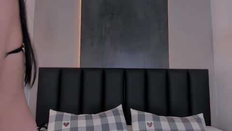  AMMY  online show from November 6, 11:44 am