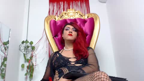 Snapshot of amyredqueen_ chatting on January 10, 8:59 pm Amy Redqueen online show from January 10, 8:59 pm