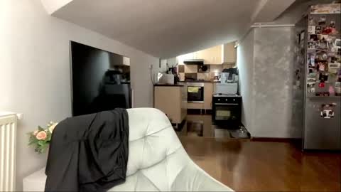 amyroberta92 online show from February 1, 10:05 am