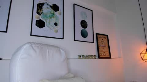 Amy online show from January 15, 11:37 am