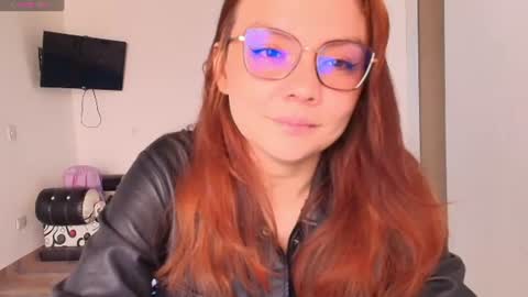 Madi online show from July 31, 1:43 pm