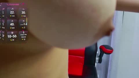 amytorres_ online show from March 25, 9:21 pm