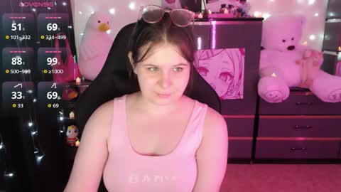 amyvibes online show from October 15, 8:20 pm