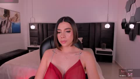 AMY WALKER online show from January 31, 1:45 pm