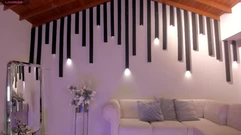 AMY WALKER online show from February 19, 10:23 am