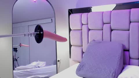 amywhitte_ online show from December 18, 6:58 pm