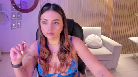    online show from January 8, 1:21 am