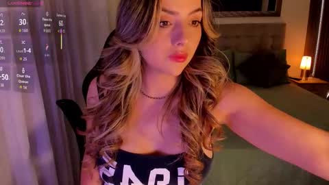    online show from November 21, 8:07 pm