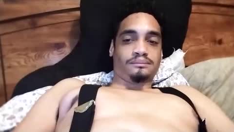 Snapshot of an377432 chatting on March 7, 5:38 pm an377432 online show from March 7, 5:38 pm