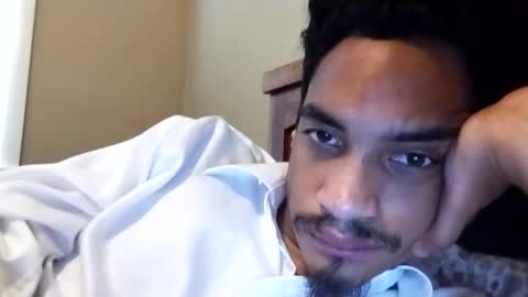 Snapshot of an377432 chatting on October 9, 7:45 pm an377432 online show from October 9, 7:45 pm