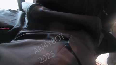 A online show from January 6, 9:41 am