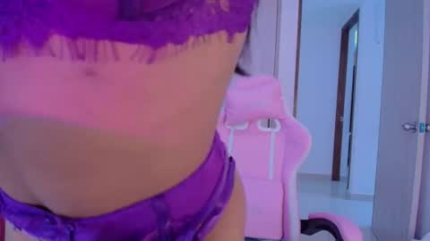 Snapshot of ana__grace chatting on June 10, 6:29 pm Ana online show from June 10, 6:29 pm