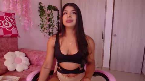 Snapshot of ana__grace chatting on July 16, 2:45 pm Ana online show from July 16, 2:45 pm