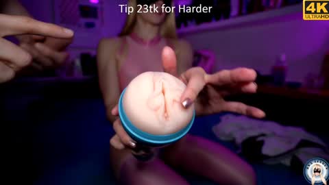 Ana   online show from March 8, 7:39 pm