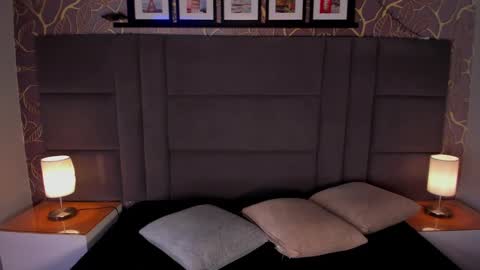 Ana  online show from January 28, 11:38 am