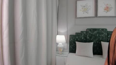 Ana  online show from November 22, 10:58 am