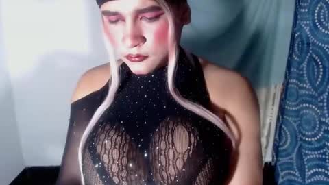 ana_bigcock online show from January 14, 3:23 am