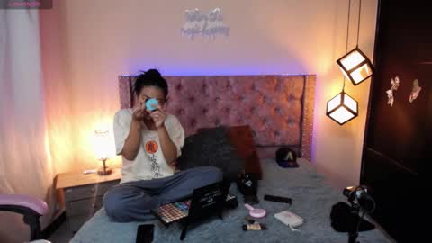ana_crisgray online show from March 8, 4:56 am