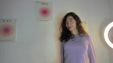 Snapshot of ana_from_heaveen chatting on March 15, 5:24 am Ana online show from March 15, 5:24 am