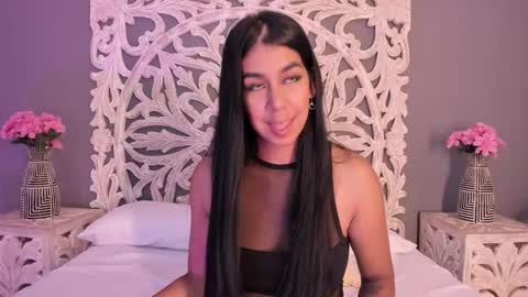 Ana Gonzalez online show from December 17, 8:26 pm