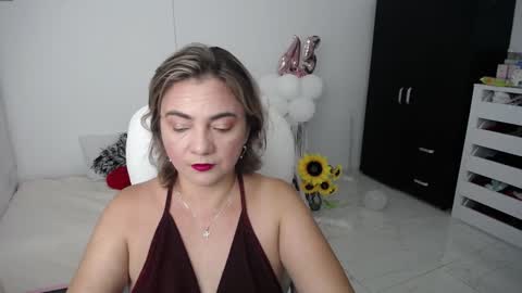  Ana  online show from February 1, 11:16 pm