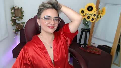  Ana  online show from May 30, 11:35 pm